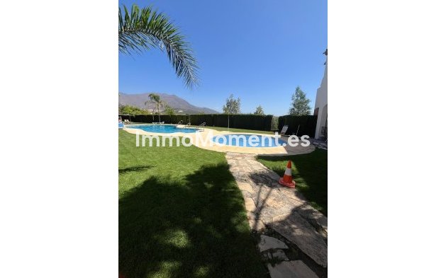 Revente - Maison mitoyenne - Estepona  - Estepona Centro