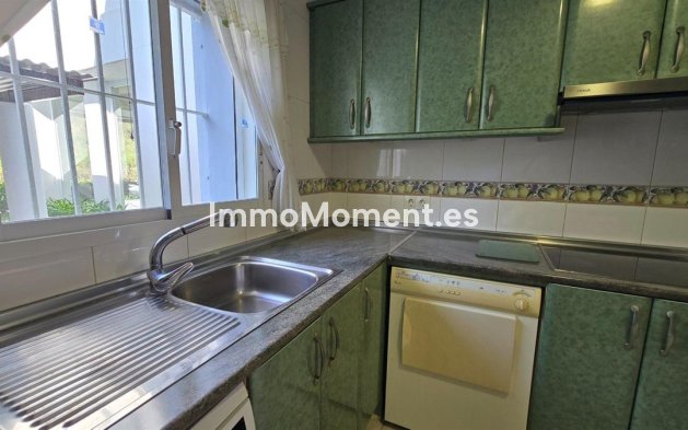 Resale - Apartment - Benahavís - La Quinta