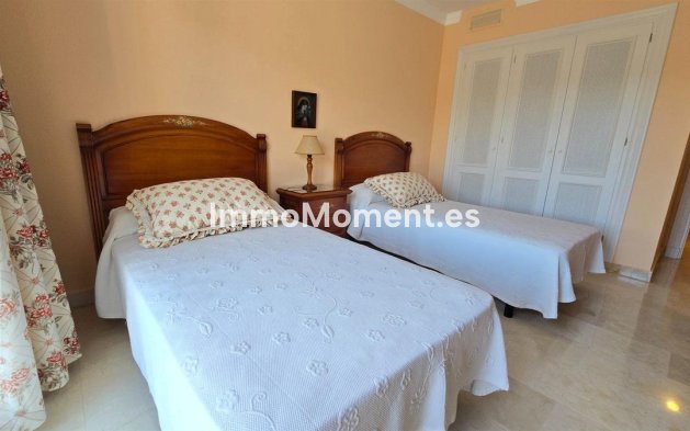 Resale - Apartment - Benahavís - La Quinta