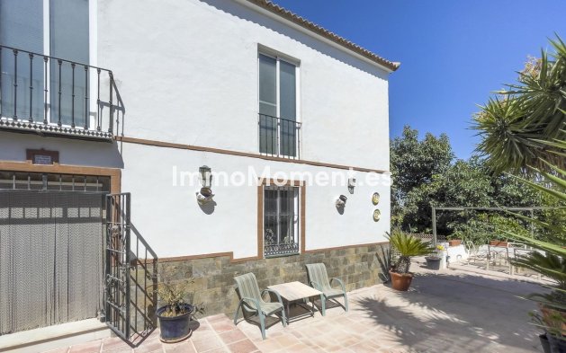 Resale - Country house - Inland  - Coín
