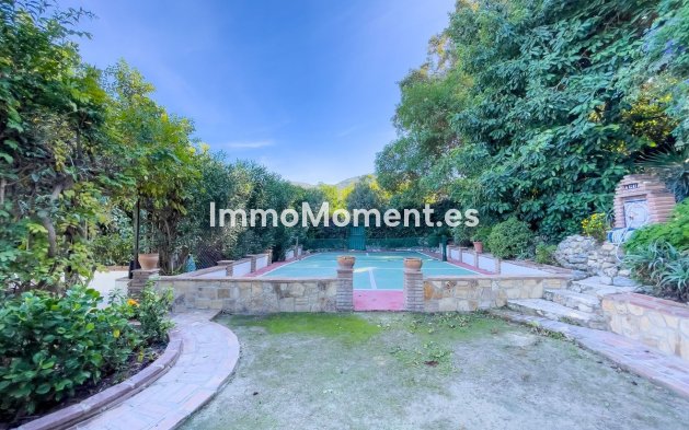 Resale - Country house - Inland  - Coín