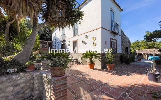 Resale - Country house - Inland  - Coín