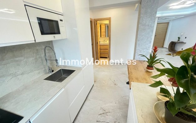 Wiederverkauf - Wohnung - Estepona  - Estepona Centro