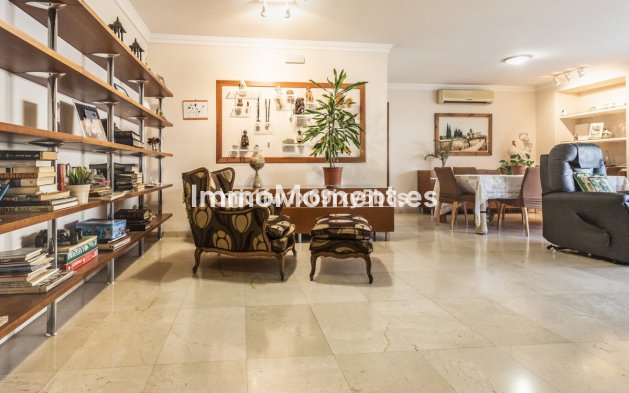 Resale - Apartment - Marbella - Marbella Centro