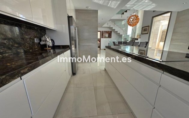 Wiederverkauf - Freistehende Villa - Orihuela - Villamartín
