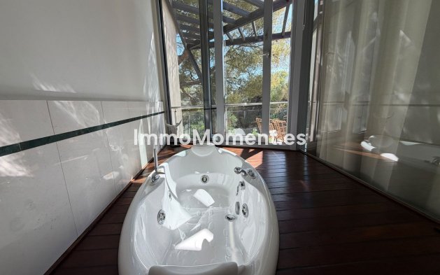 Resale - Townhouse - Marbella - Sierra Blanca