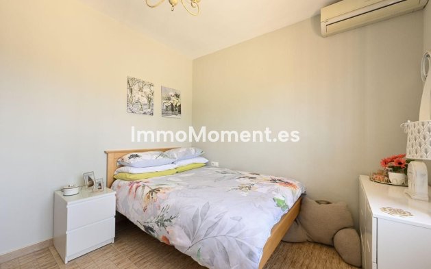 Wiederverkauf - Freistehende Villa -   Inländisch - Alhaurín el Grande Centro