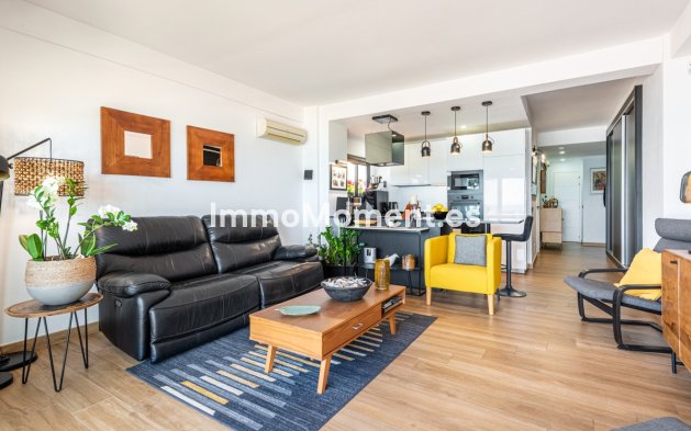 Resale - Apartment - Fuengirola - Carvajal