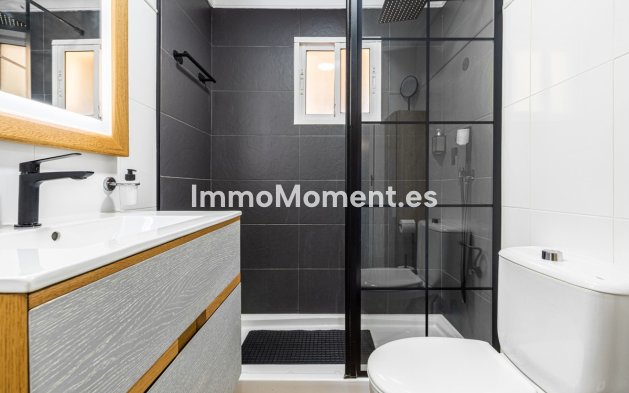 Resale - Apartment - Fuengirola - Carvajal