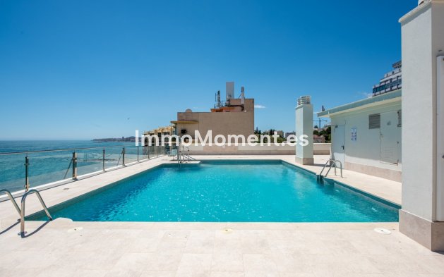 Resale - Apartment - Fuengirola - Carvajal