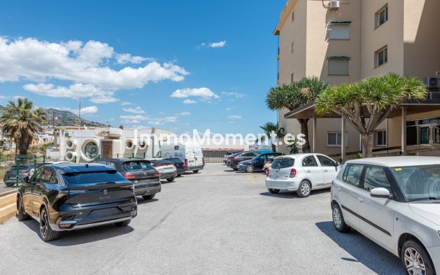 Resale - Apartment - Fuengirola - Carvajal