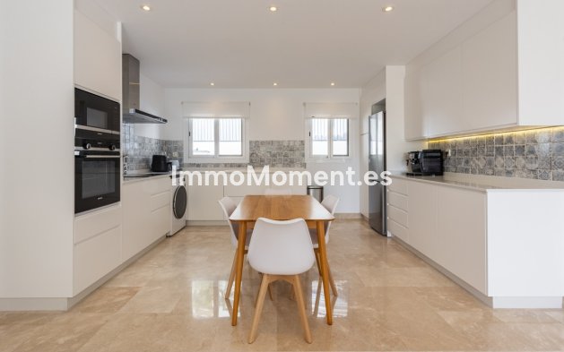 Bestaande woning - Appartement - Benahavís - Benahavís Centro