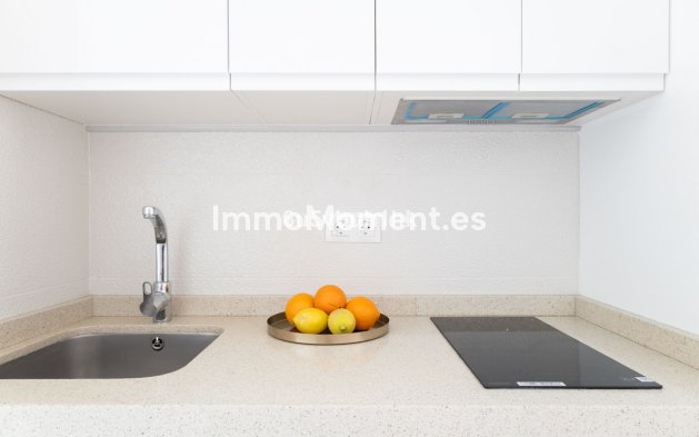 Resale - Apartment - Inland  - Alhaurín de la Torre