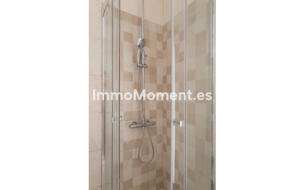 Resale - Apartment - Inland  - Alhaurín de la Torre