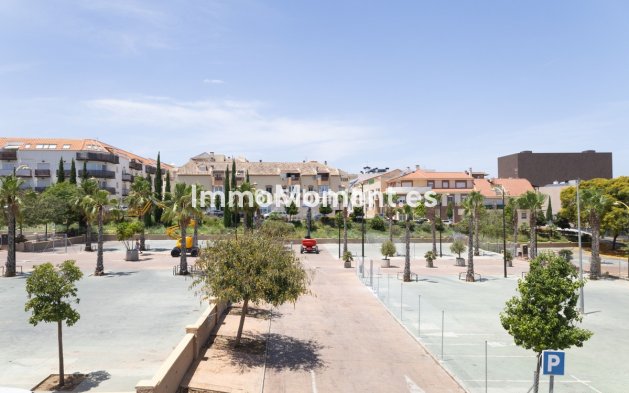 Resale - Apartment - Inland  - Alhaurín de la Torre