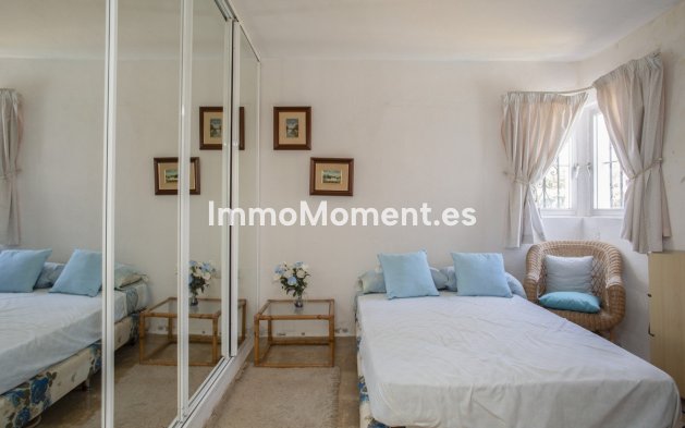 Resale - Detached villa - Marbella - Guadalmina Baja