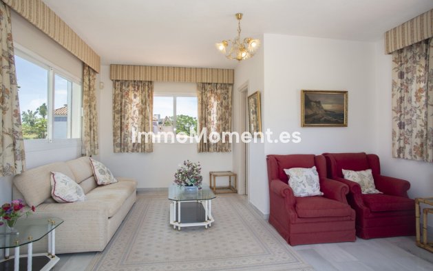 Resale - Detached villa - Marbella - Guadalmina Baja