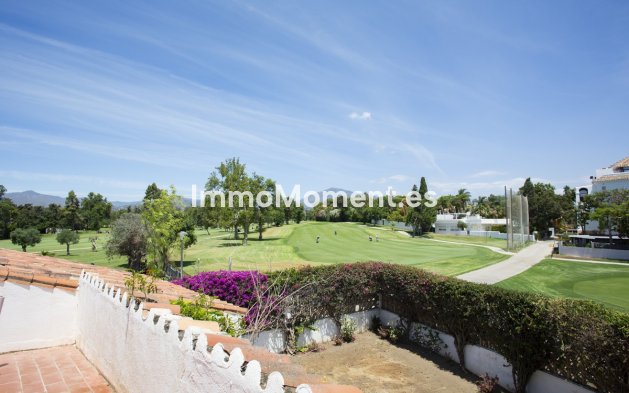 Resale - Detached villa - Marbella - Guadalmina Baja