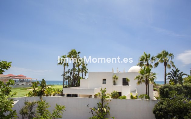 Resale - Detached villa - Marbella - Guadalmina Baja