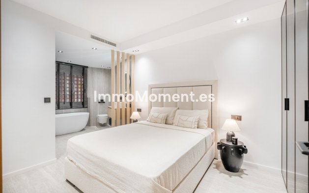 Wiederverkauf - Wohnung - Estepona  - Estepona Centro