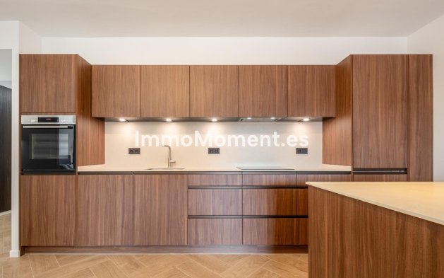 Wiederverkauf - Wohnung - Marbella - Nueva Andalucía
