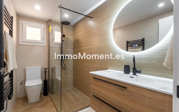Wiederverkauf - Wohnung - Marbella - Nueva Andalucía