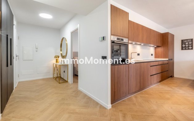 Wiederverkauf - Wohnung - Marbella - Nueva Andalucía