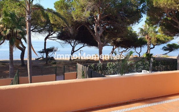 Wiederverkauf - Reihenhaus - Estepona  - El Presidente