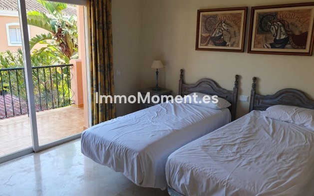 Wiederverkauf - Reihenhaus - Estepona  - El Presidente