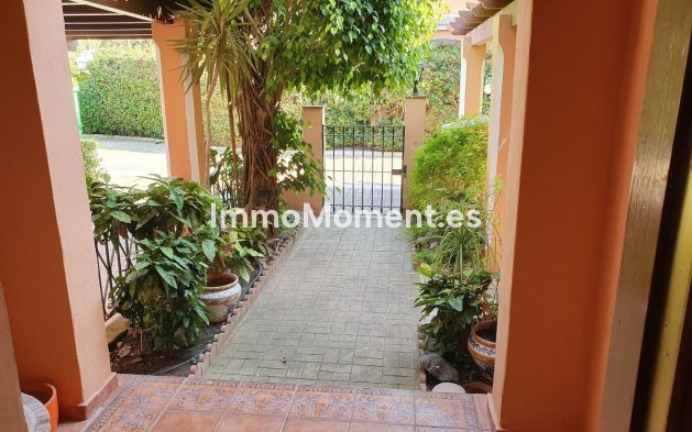 Wiederverkauf - Reihenhaus - Estepona  - El Presidente