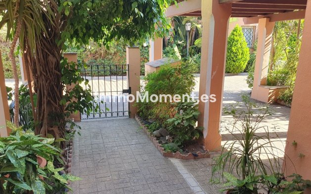 Wiederverkauf - Reihenhaus - Estepona  - El Presidente