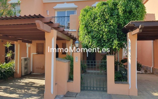 Wiederverkauf - Reihenhaus - Estepona  - El Presidente