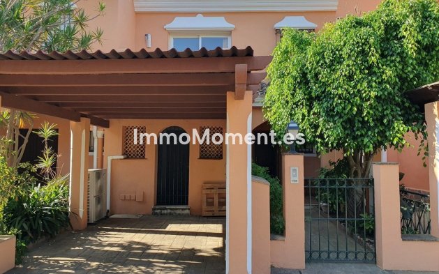 Wiederverkauf - Reihenhaus - Estepona  - El Presidente