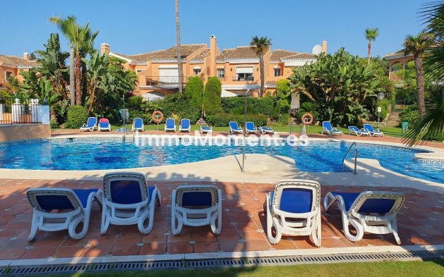 Wiederverkauf - Reihenhaus - Estepona  - El Presidente