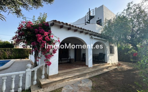 Reventa - Villa independiente - Orihuela - Cabo roig - La Zenia