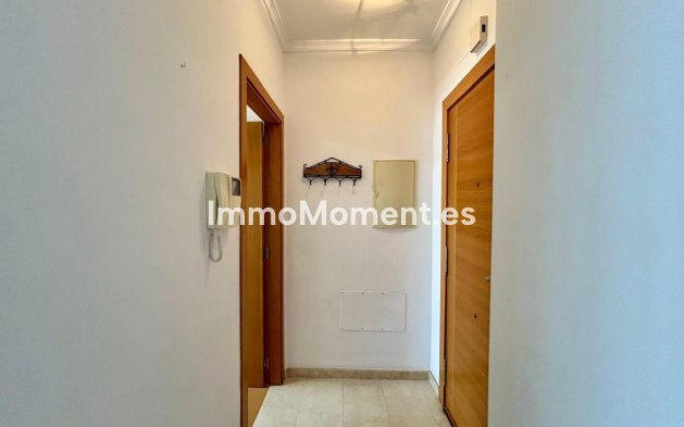 Resale - Apartment - Fuengirola - Los Boliches