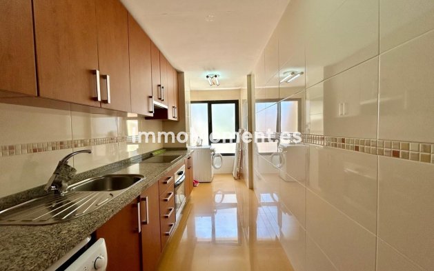 Resale - Apartment - Fuengirola - Los Boliches