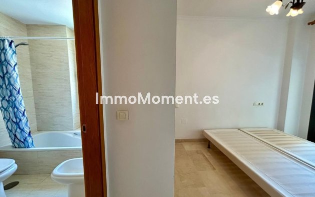 Resale - Apartment - Fuengirola - Los Boliches
