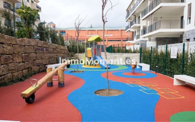 Revente - Appartement - Estepona  - Estepona Centro