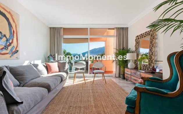 Wiederverkauf - Wohnung - Marbella - Nueva Andalucía