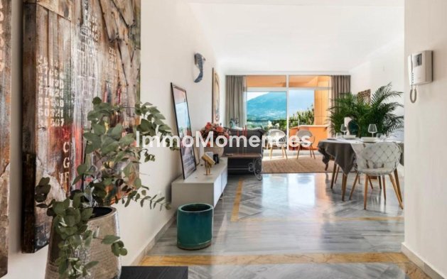 Wiederverkauf - Wohnung - Marbella - Nueva Andalucía