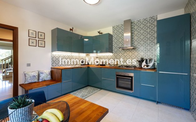 Wiederverkauf - Freistehende Villa - Marbella - Marbella Centro