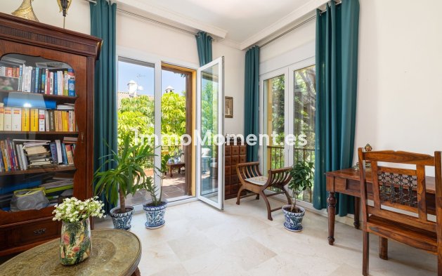 Wiederverkauf - Freistehende Villa - Marbella - Marbella Centro