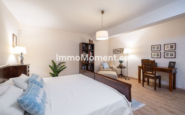 Wiederverkauf - Freistehende Villa - Marbella - Marbella Centro