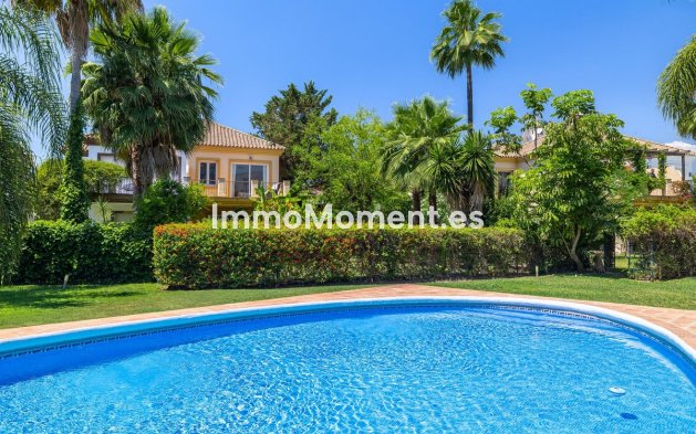 Wiederverkauf - Freistehende Villa - Marbella - Marbella Centro