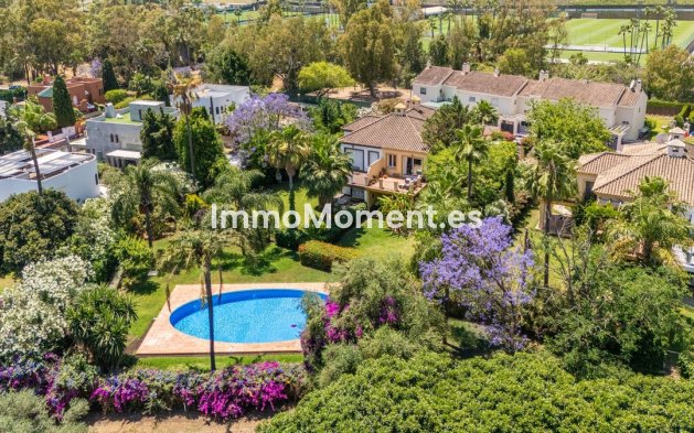 Wiederverkauf - Freistehende Villa - Marbella - Marbella Centro