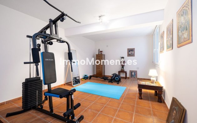 Wiederverkauf - Freistehende Villa - Marbella - Marbella Centro