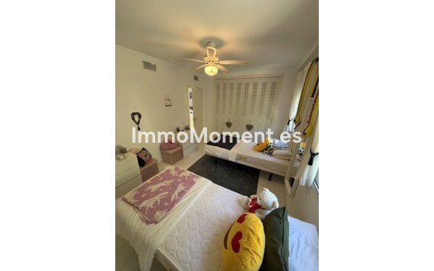Resale - Apartment - Marbella - La Mairena