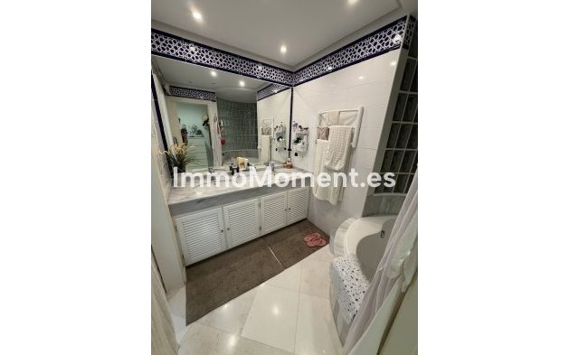 Resale - Apartment - Marbella - La Mairena