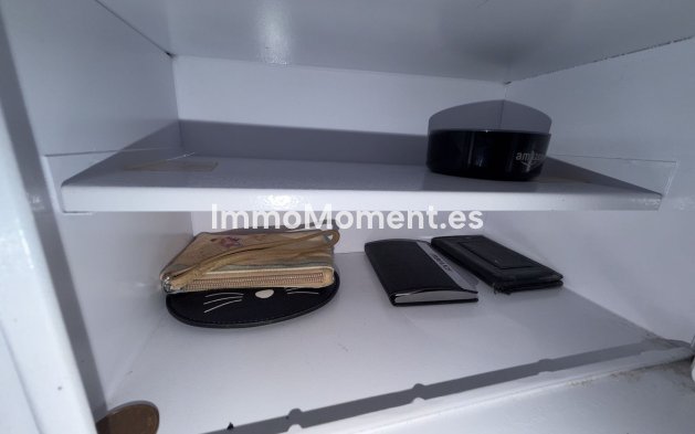 Resale - Apartment - Marbella - La Mairena
